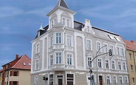 Hotel Hanseat Stralsund Exterior photo
