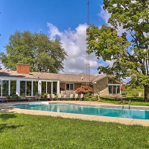 Villa Peaceful Lebanon Farmhouse And Ranch With Pool! Exterior photo