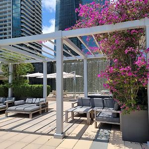 Four Seasons Suite Miami Exterior photo