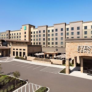 Embassy Suites San Antonio Brooks City Base Hotel & Spa Exterior photo