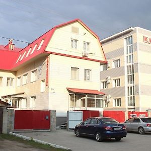 Uyutnaya Hotel Nowosibirsk Exterior photo