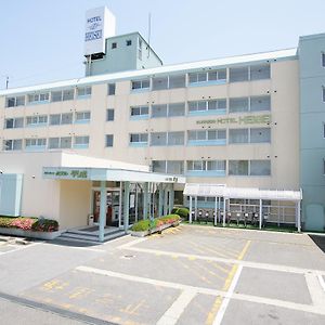Business Hotel Heisei Yonezawa Exterior photo