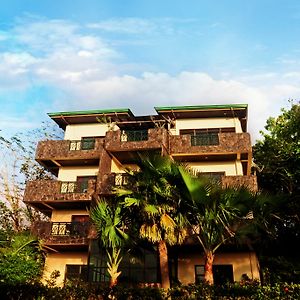 Mc Mountain Home Apartelle Tagaytay City Exterior photo