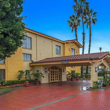 La Quinta Inn by Wyndham San Diego Vista Exterior foto
