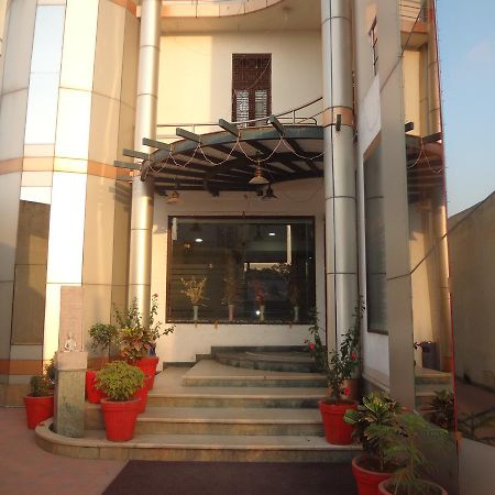 Hotel Airport Residency Ahmedabad Exterior foto
