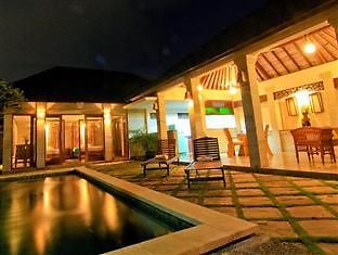 Ramayani Villa Bali Exterior foto
