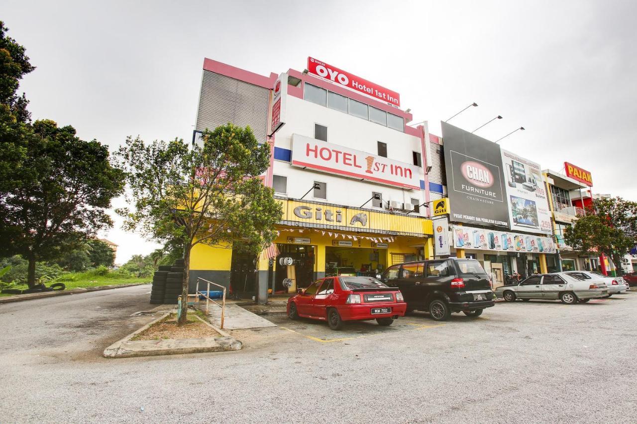 Oyo 89639 1St Inn Hotel, Seksyen 20 Shah Alam Exterior foto