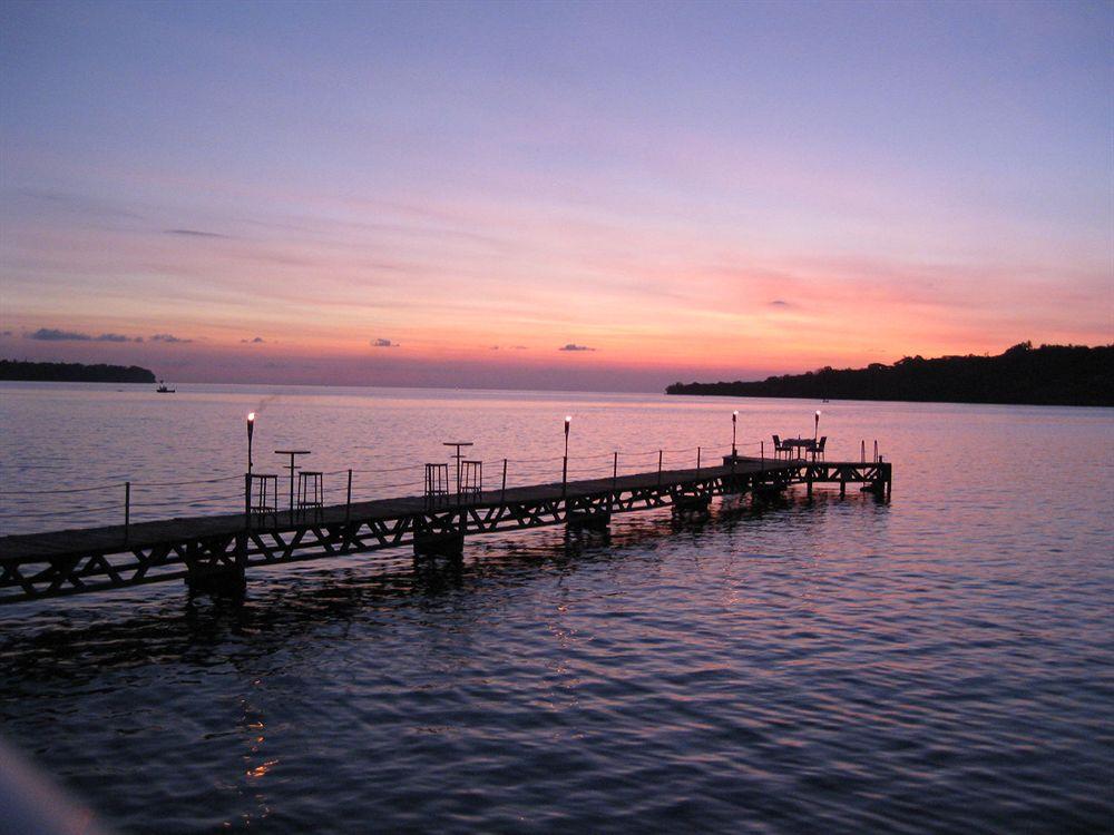 Chantillys On The Bay Port Vila Exterior foto