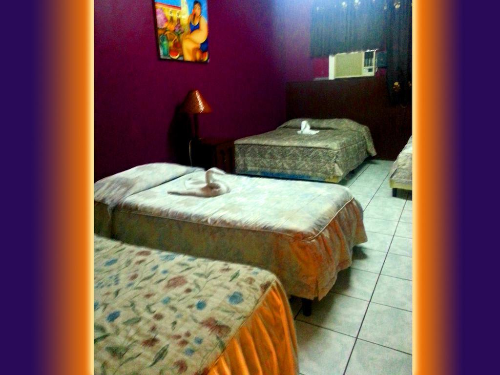 Hotel D'Lido Managua Zimmer foto