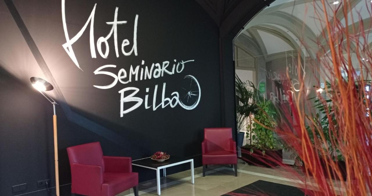 Hotel Seminario Aeropuerto Bilbao Derio Exterior foto