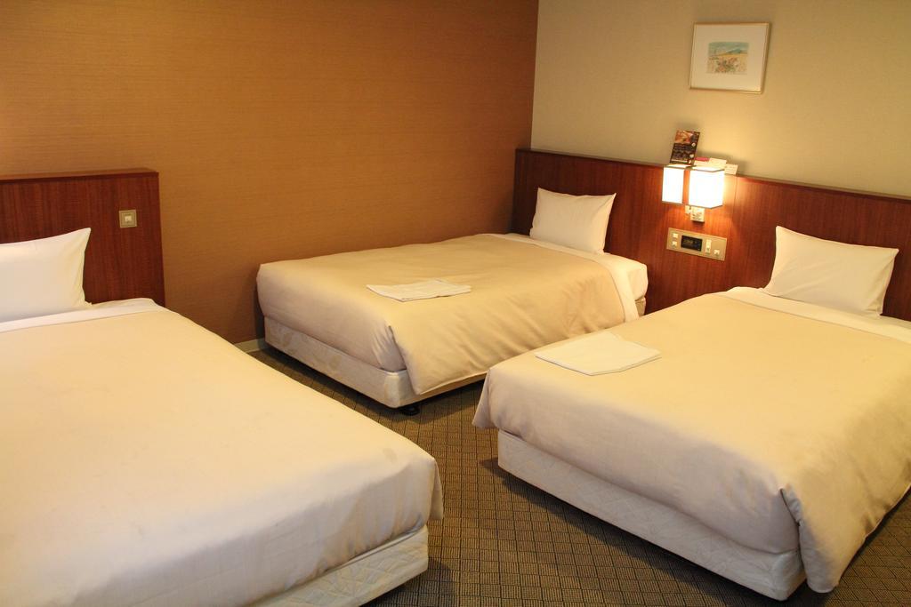 Hotel Sunroute New Sapporo Zimmer foto