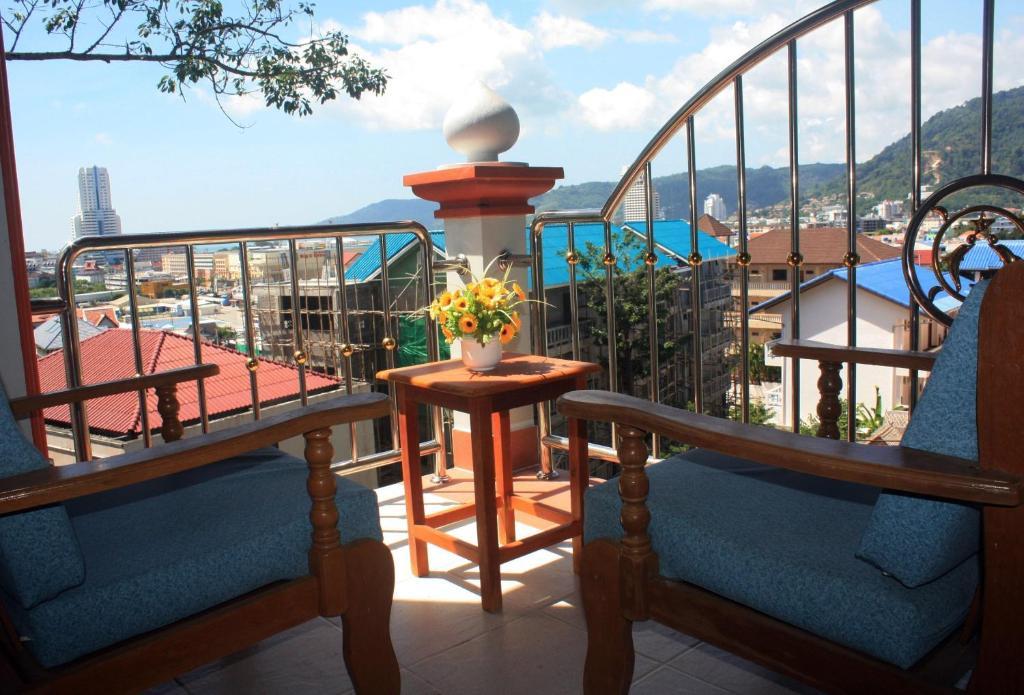 Patong Mountain Bed And Breakfast Phuket Zimmer foto