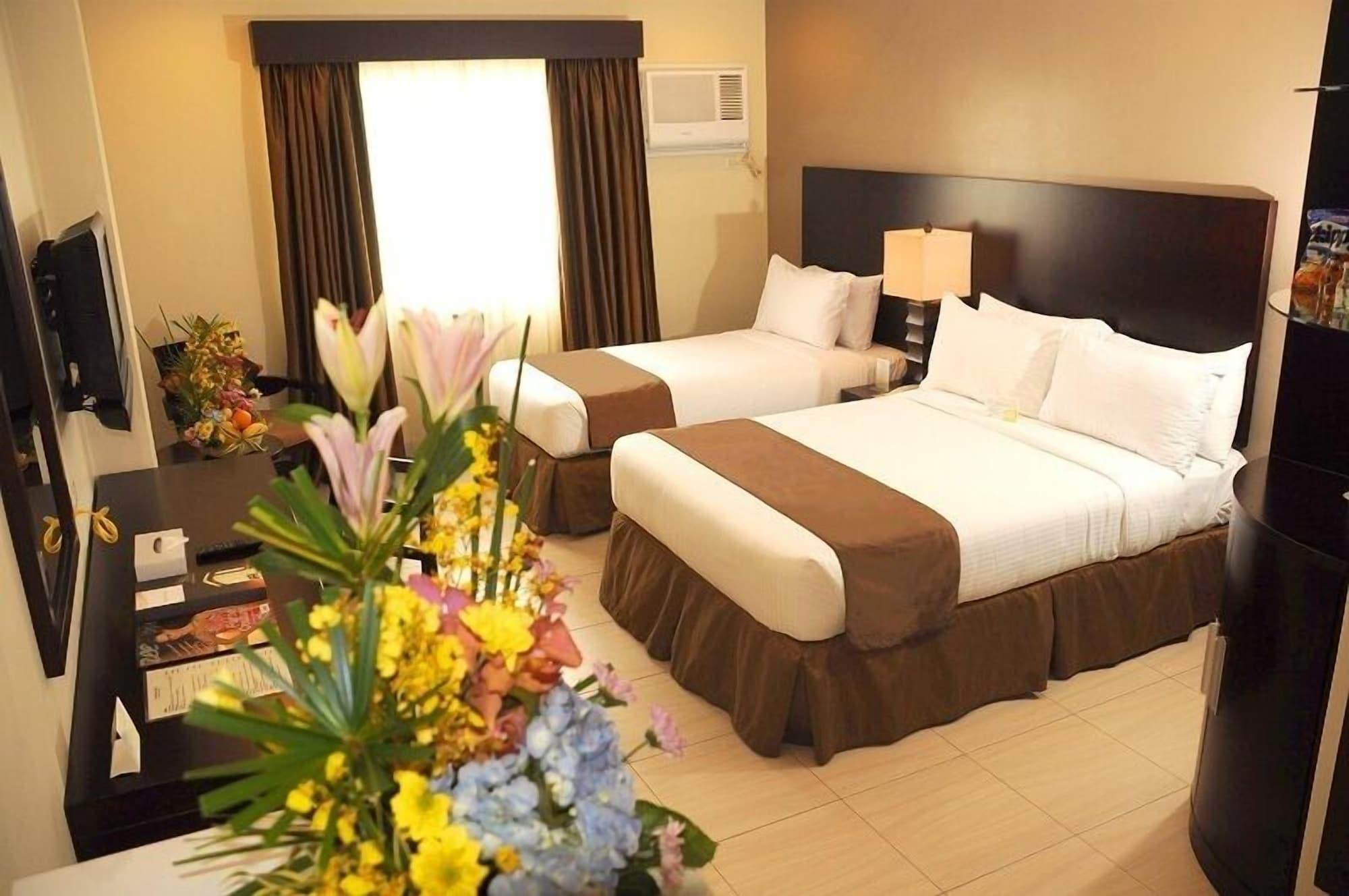 Alpa City Suites Hotel Cebu Stadt Exterior foto