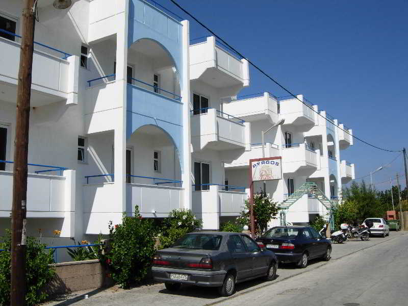 Hotel Pyrgos Kremastí Exterior foto