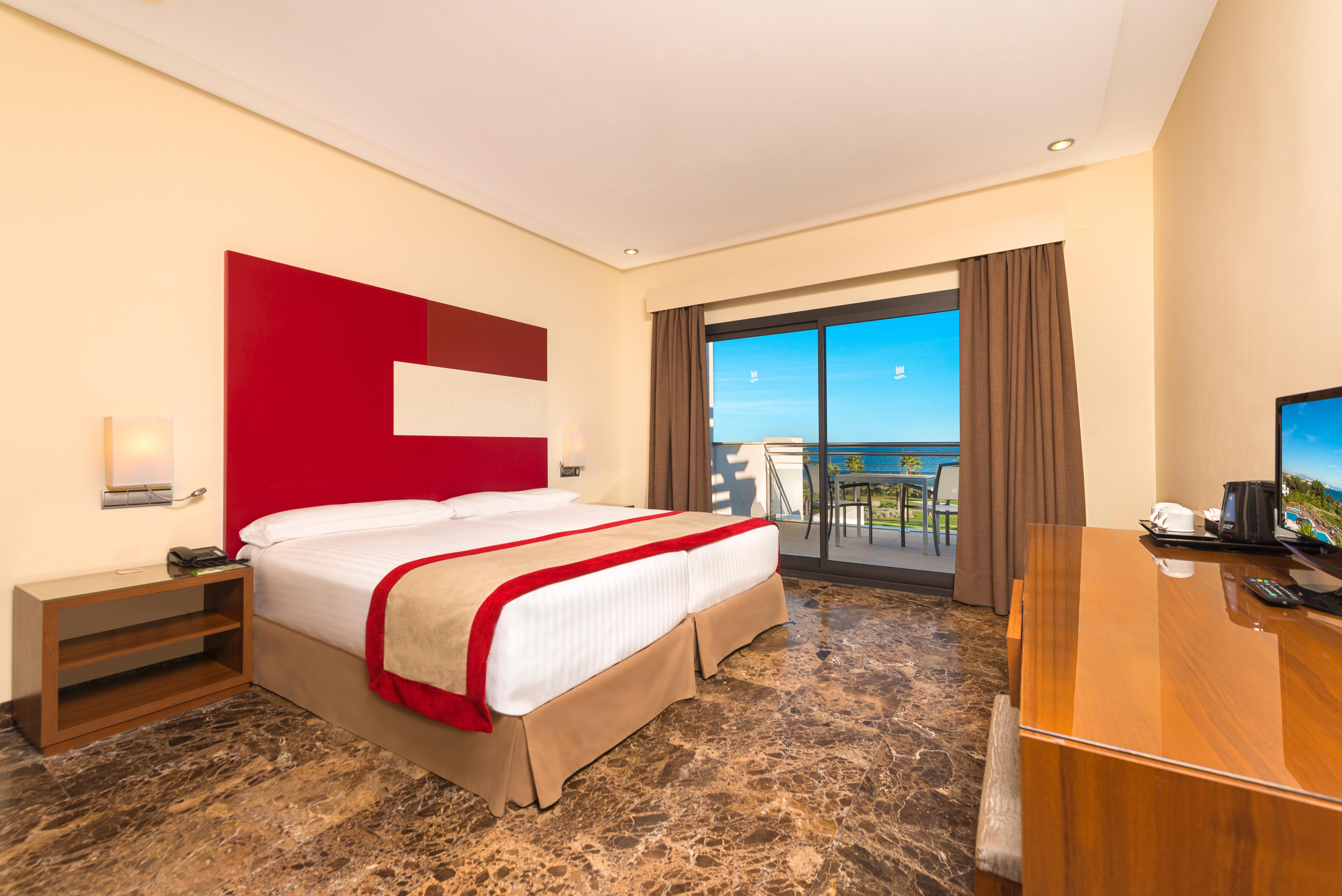 Estepona Hotel & Spa Resort Exterior foto