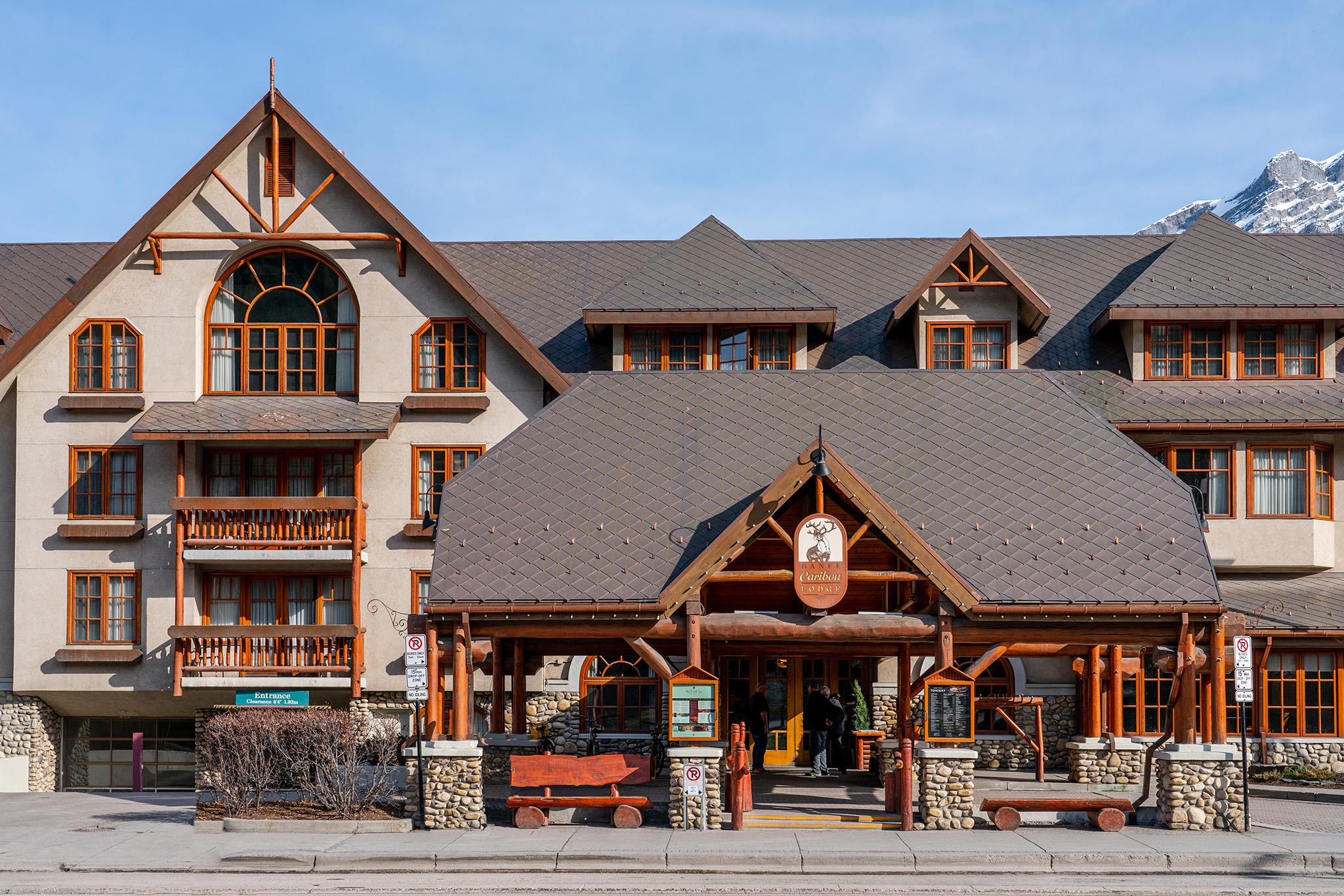 Banff Caribou Lodge And Spa Exterior foto