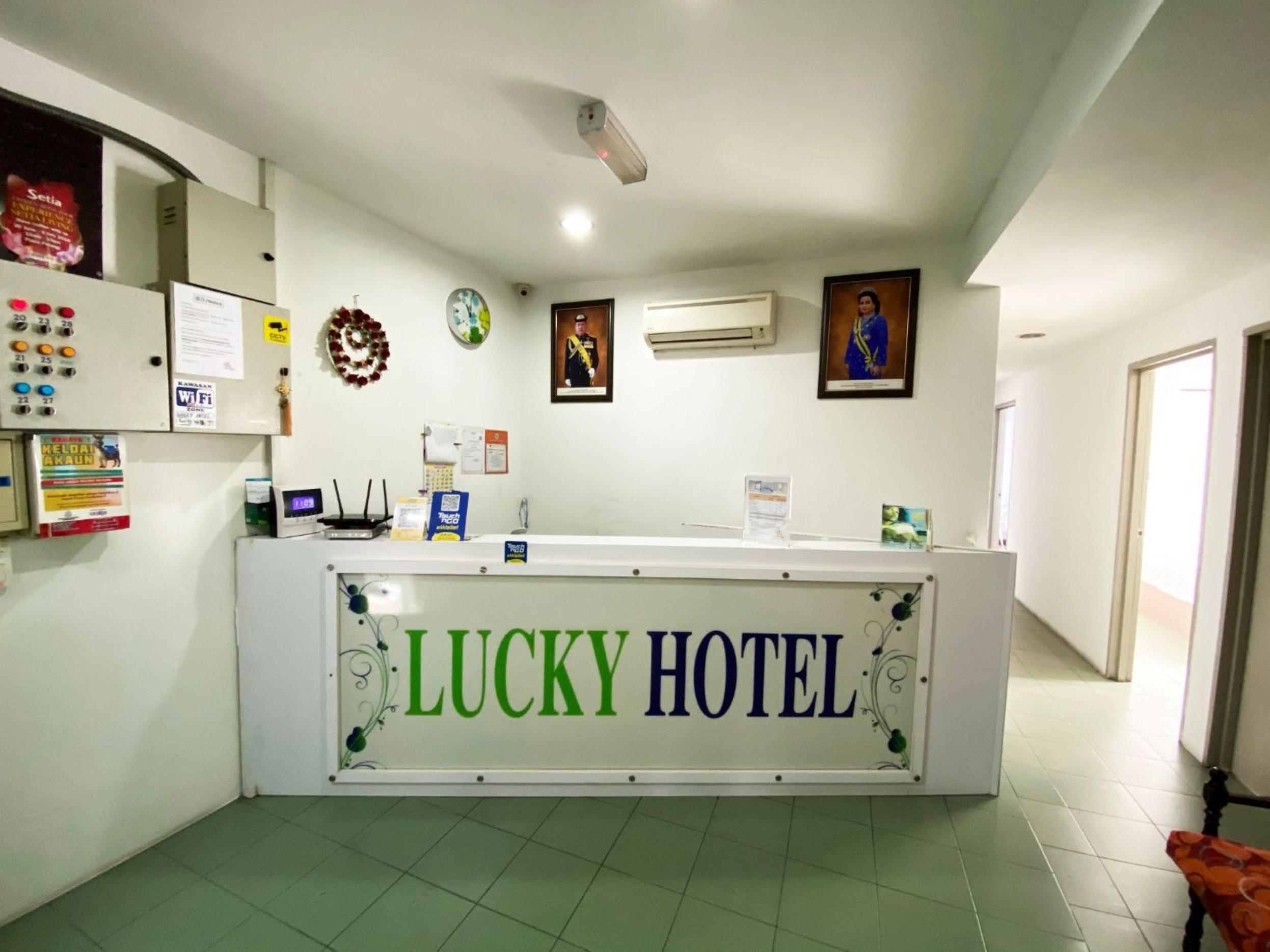 Lucky Hotel Johor Bahru Exterior foto