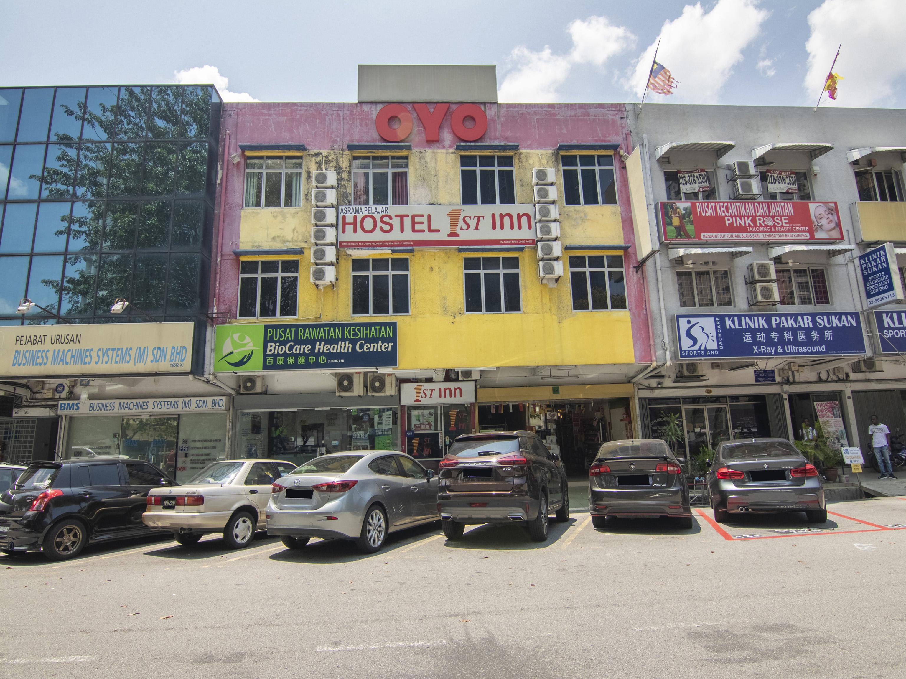 OYO 89891 1st Inn Hotel Subang  Subang Jaya Exterior foto