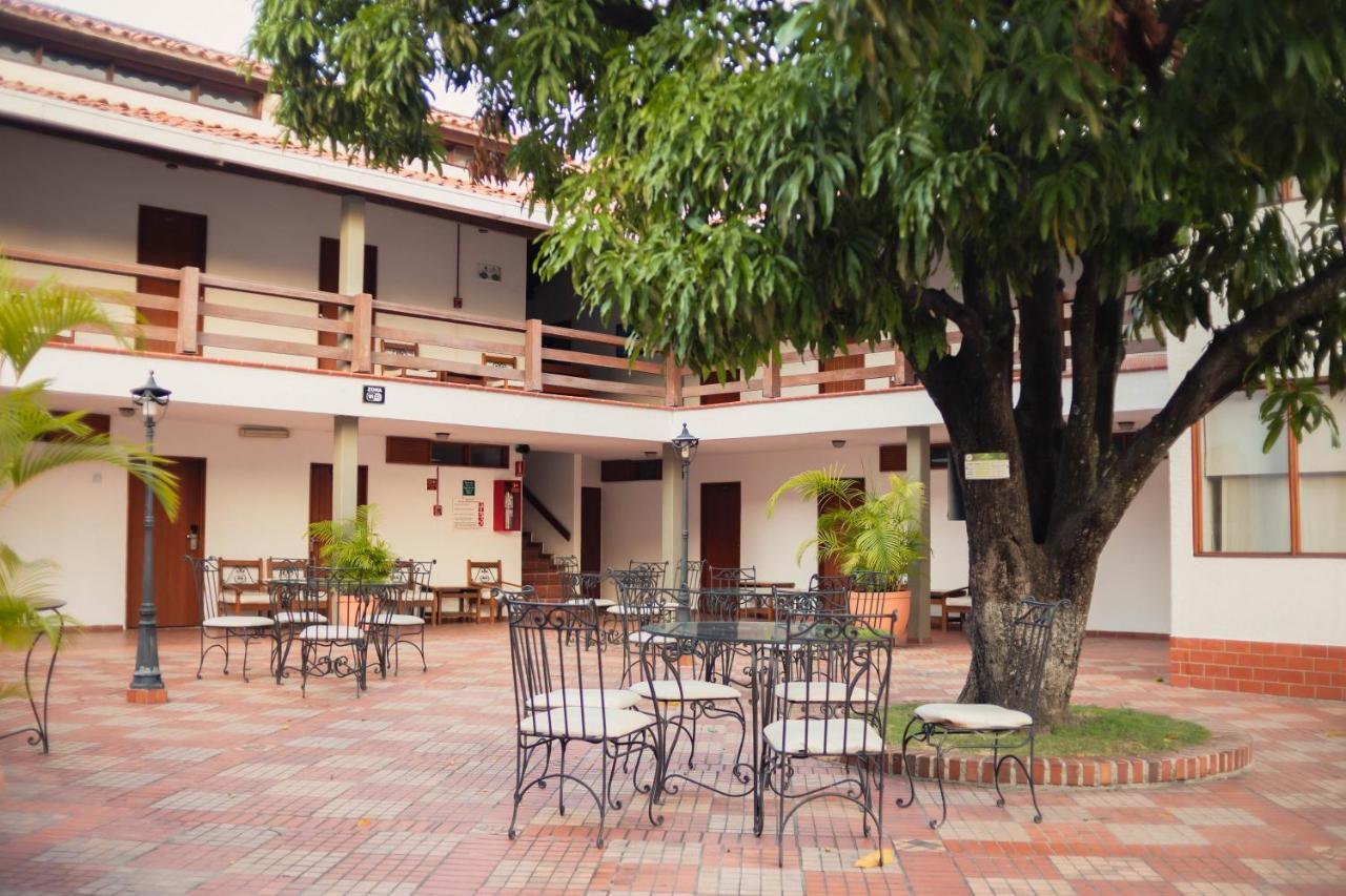 Hotel Faranda Bolivar Cucuta, A Member Of Radisson Individuals Exterior foto