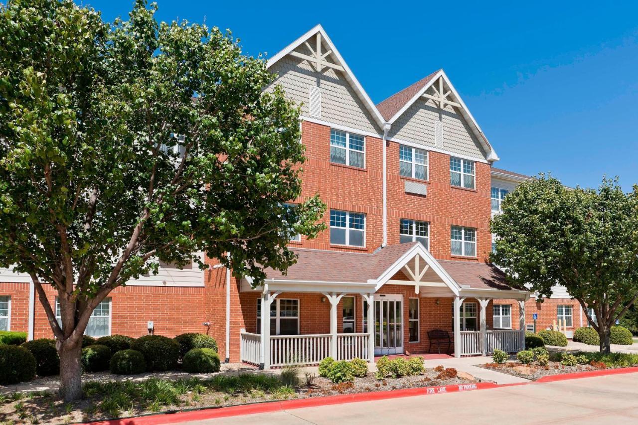 Towneplace Suites By Marriott Dallas Bedford Exterior foto