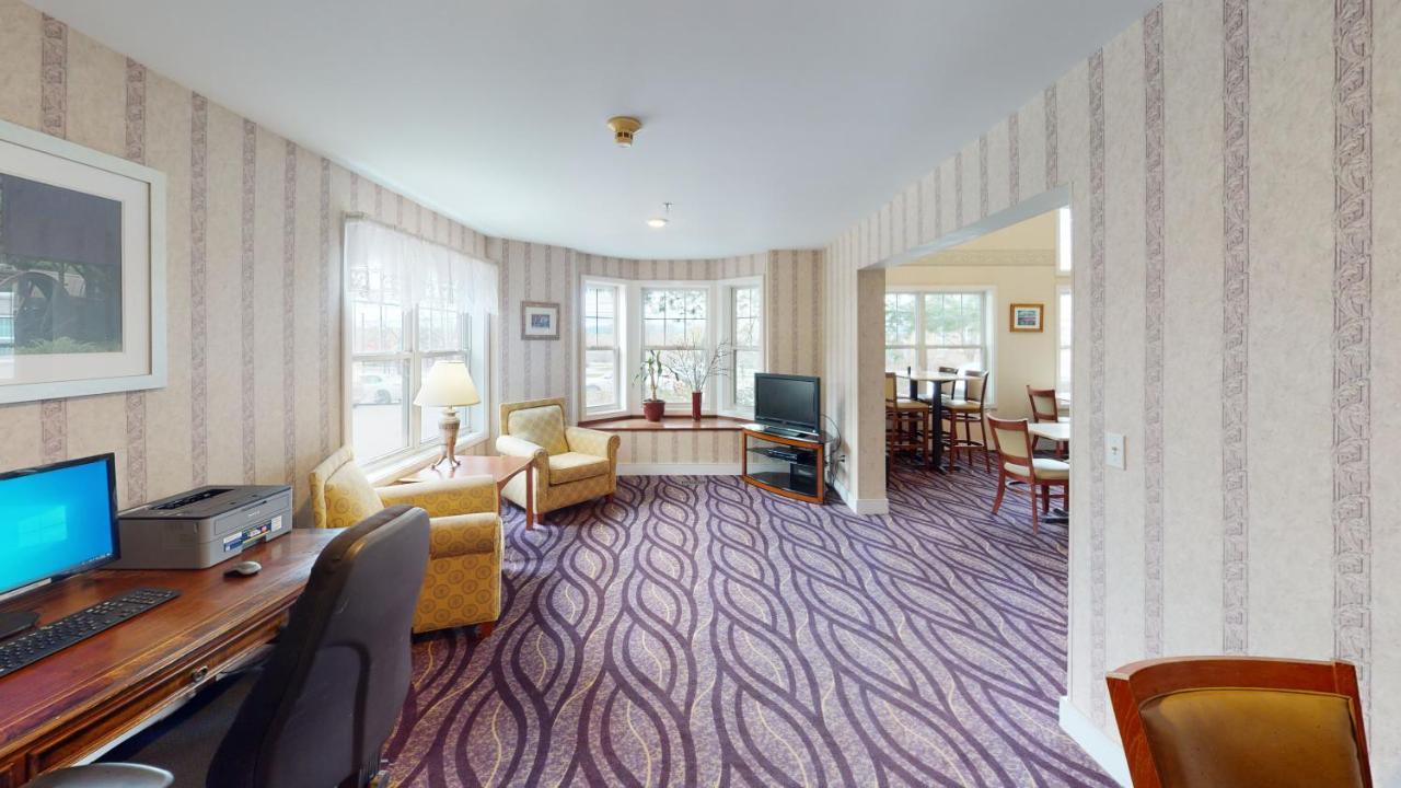Smart Suites, Ascend Hotel Collection South Burlington Exterior foto