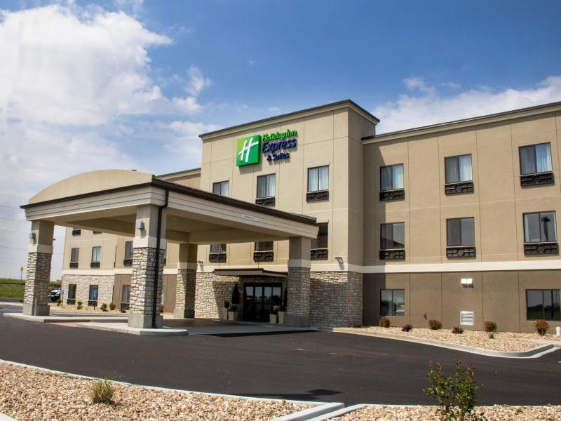 Holiday Inn Express And Suites Sikeston, An Ihg Hotel Exterior foto