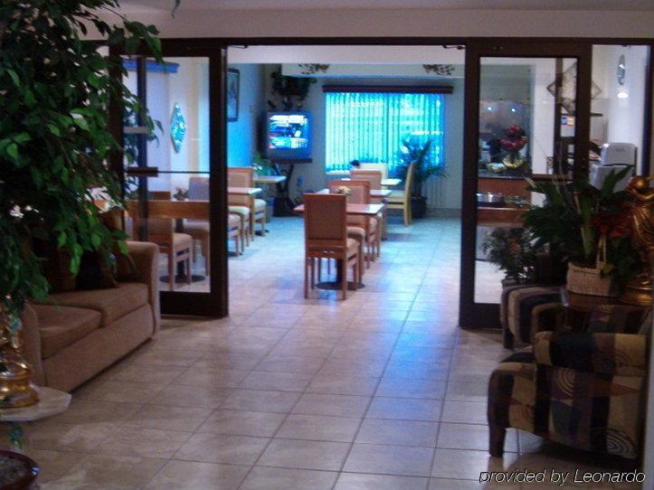 Americas Best Value Inn & Suites Fort Collins Restaurant foto