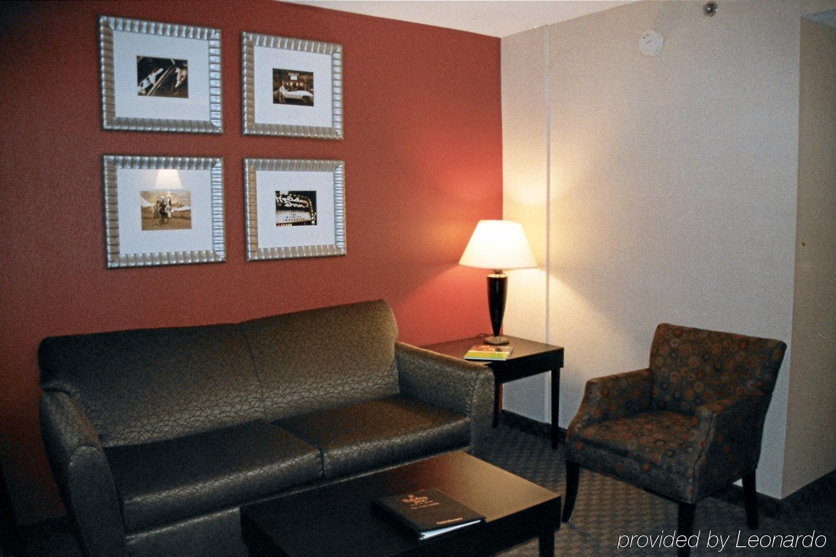 Holiday Inn & Suites Raleigh Cary, An Ihg Hotel Zimmer foto