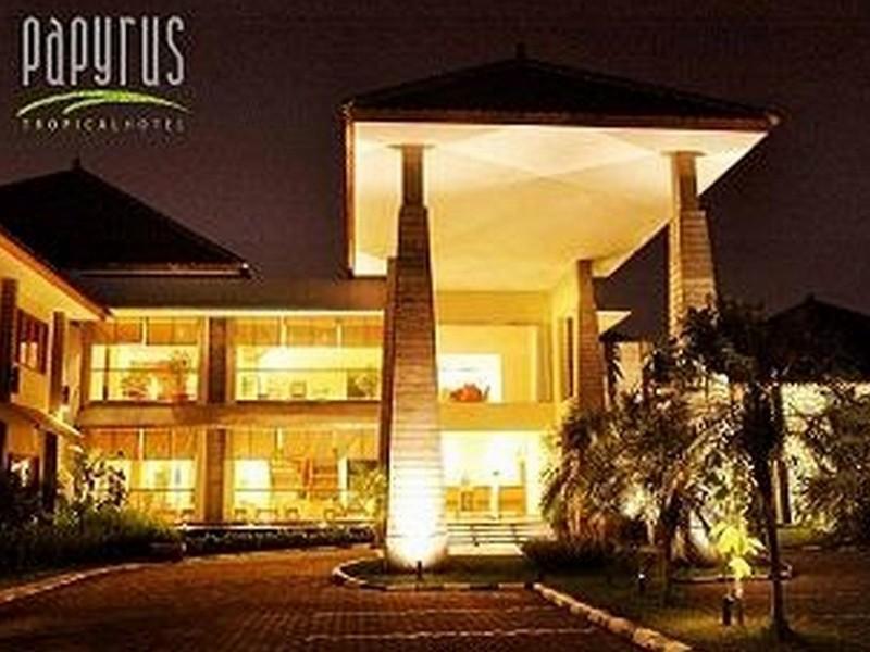 Papyrus Tropical Hotel Bogor Exterior foto