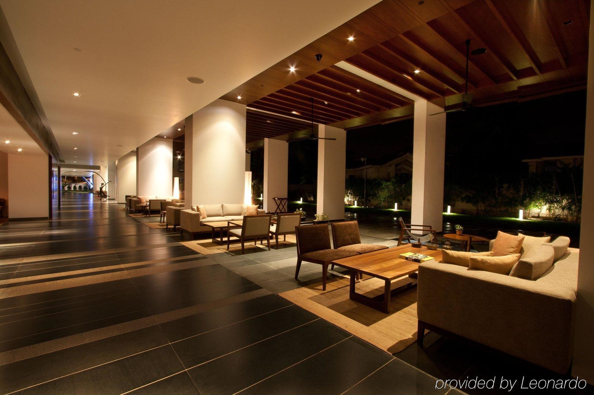 Holiday Inn & Suites Bengaluru Whitefield Interior foto