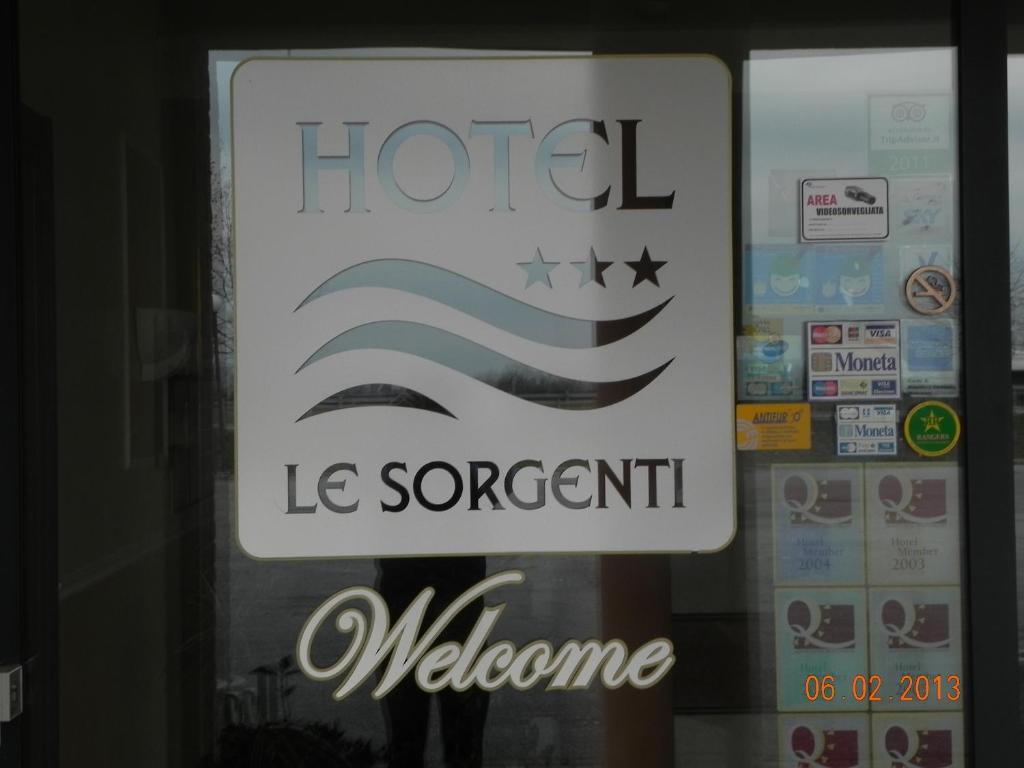 Hotel Le Sorgenti Bolzano Vicentino Exterior foto
