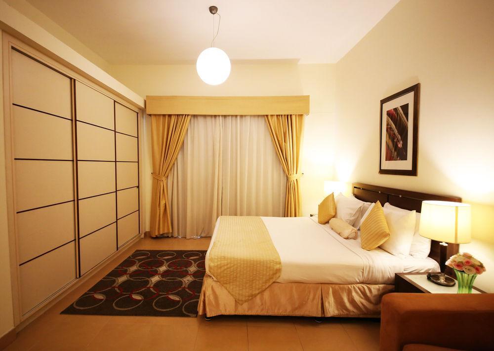 Tulip Inn Hotel Apartment Dubai Exterior foto