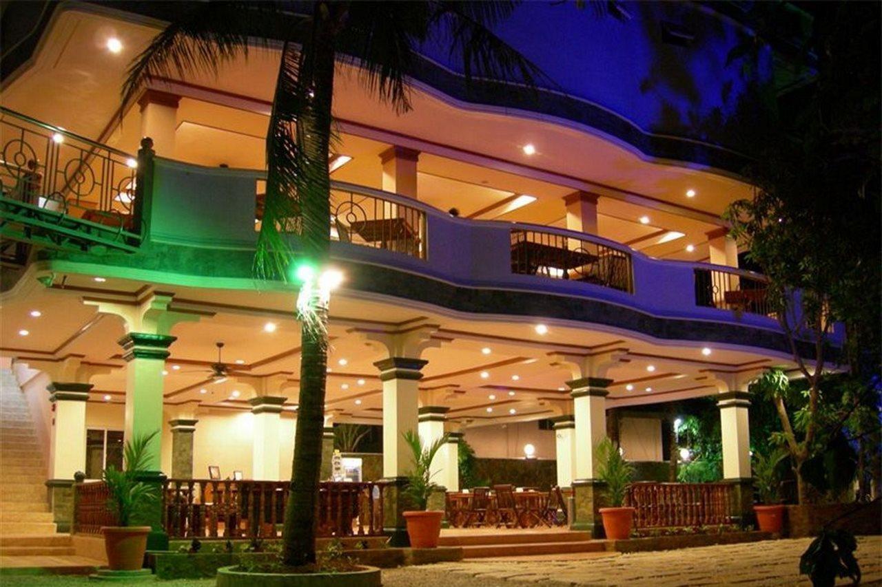 Grand Boracay Resort Balabag  Exterior foto