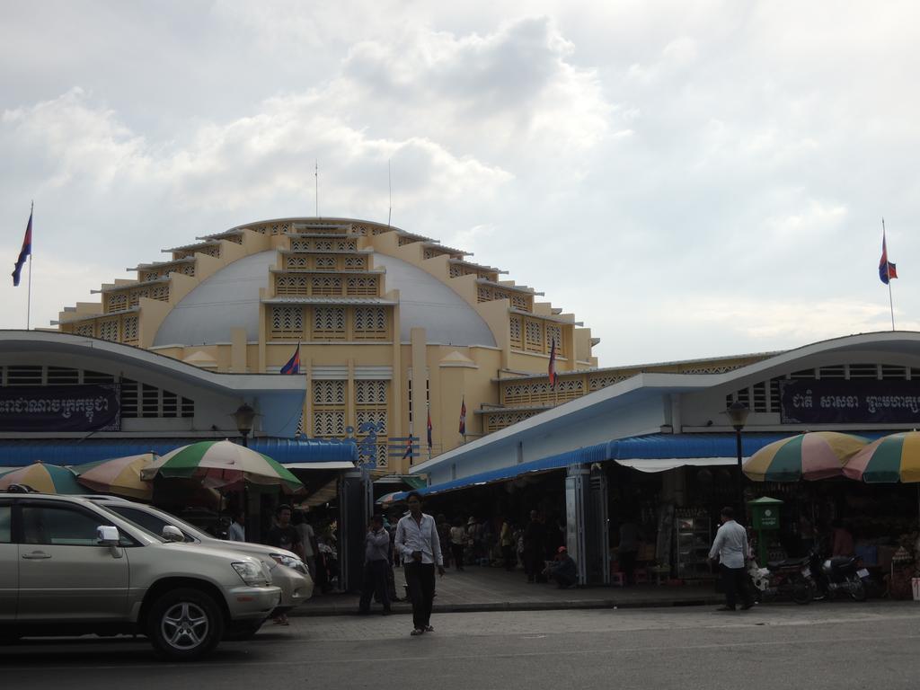 Number 9 Hotel Phnom Penh Exterior foto
