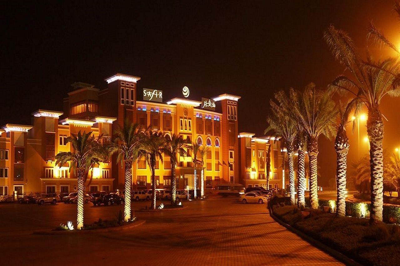 Safir Fintas Hotel Kuwait Kuwait City Exterior foto