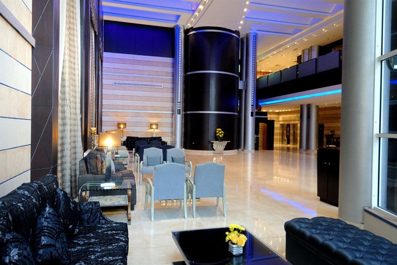 Grand Hotel Manama Exterior foto