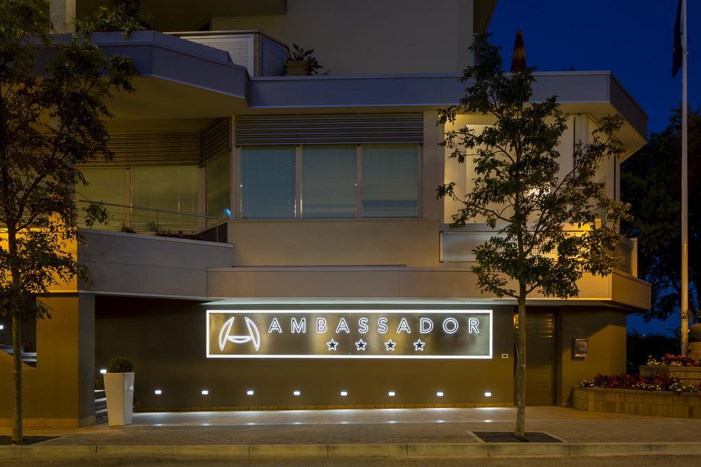 Hotel Ambassador Bibione Exterior foto