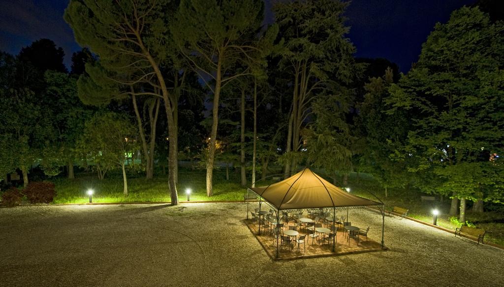 Villa Raffaello Park Hotel Assisi Exterior foto