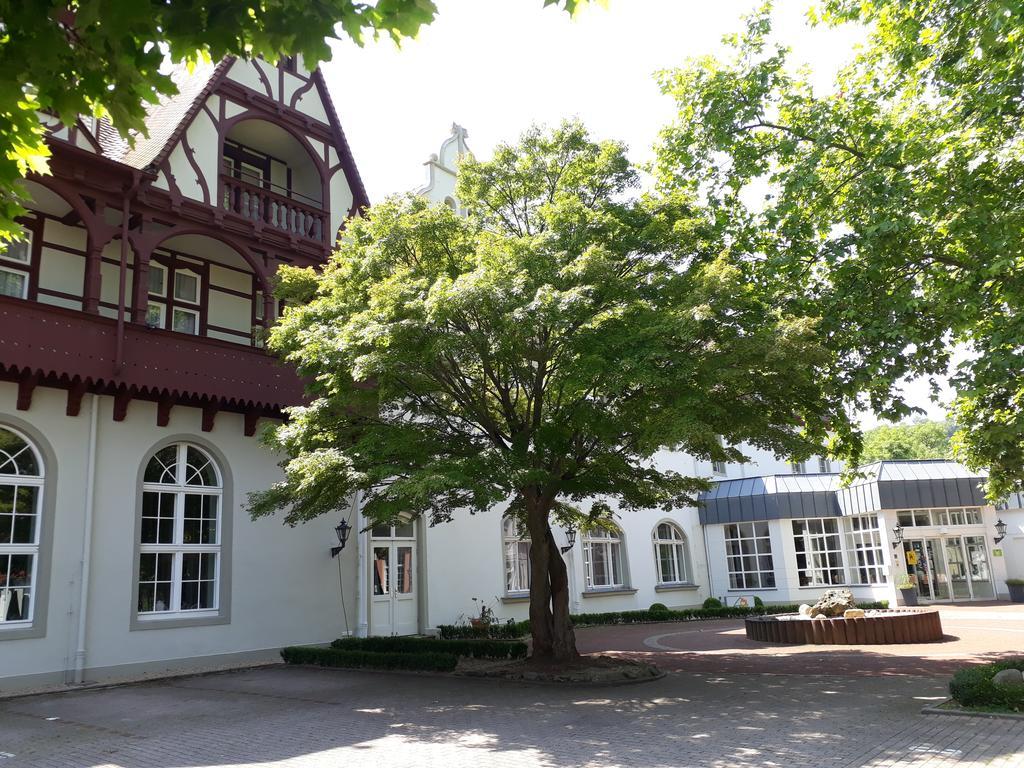 Ringhotel Mutiger Ritter Bad Kosen Exterior foto