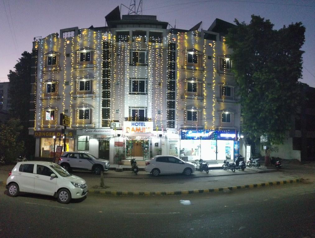 Hotel Damjis Ahmedabad Exterior foto