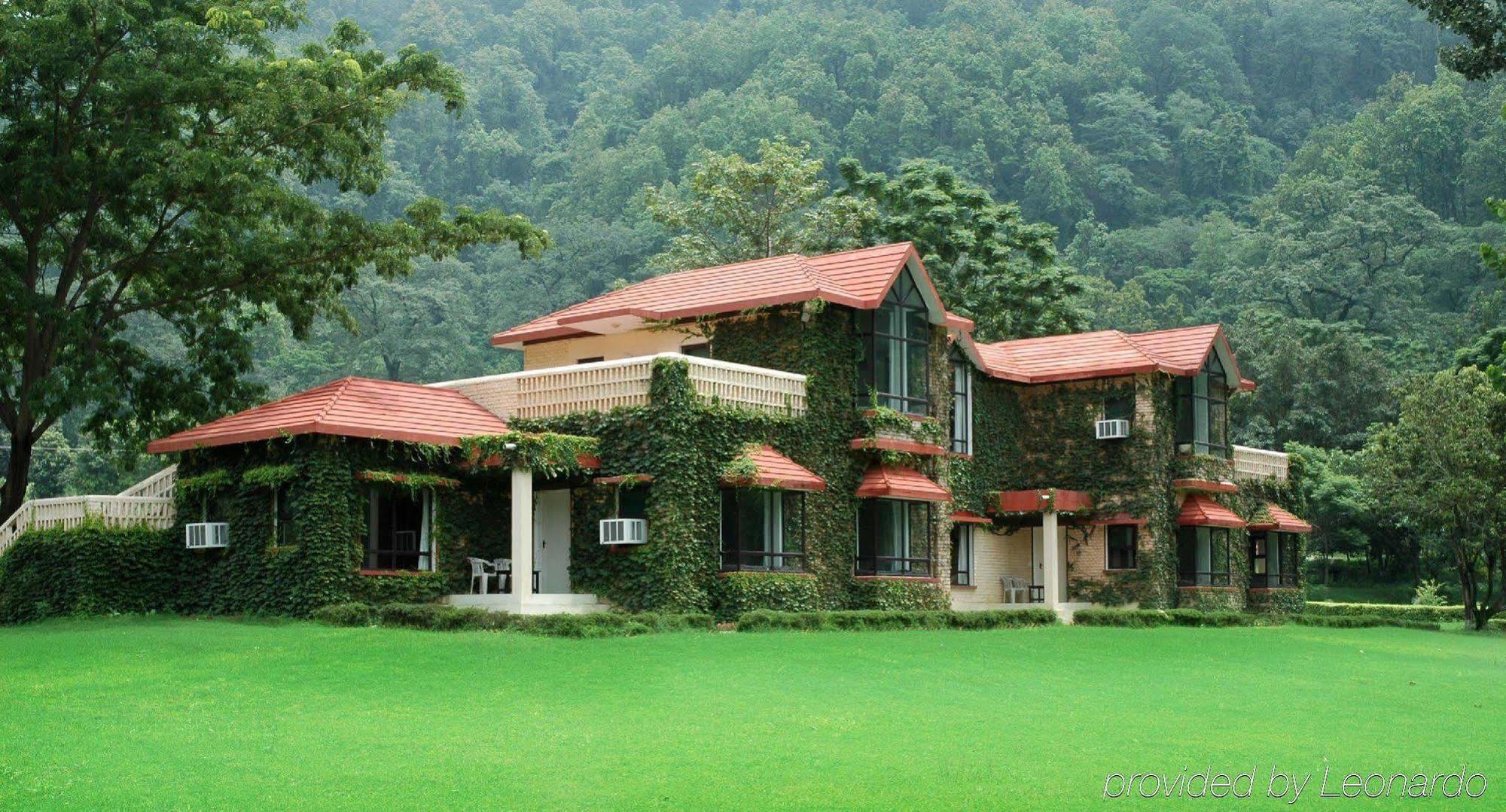 Welcomheritage Tarangi Ramganga Resort, Corbett Marchula Exterior foto