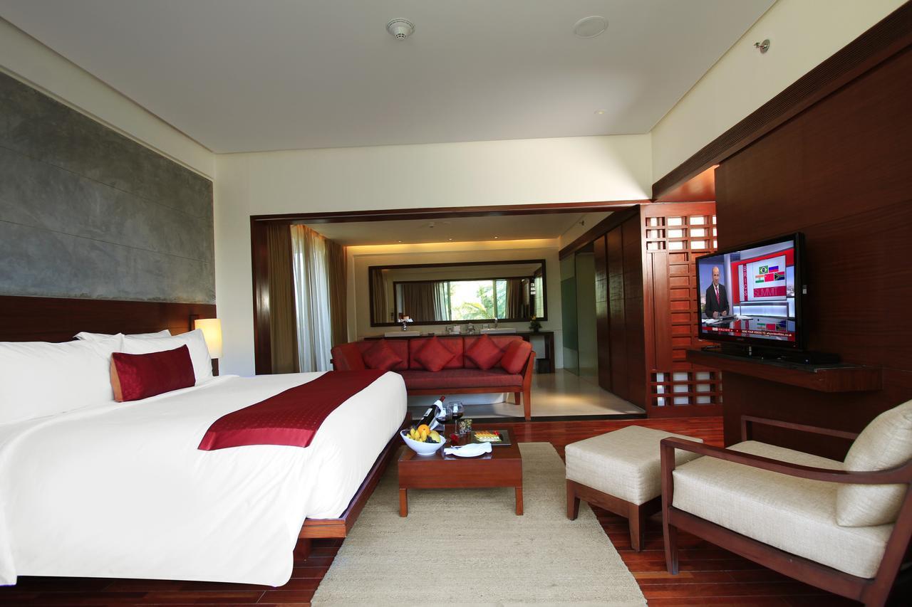 Holiday Inn & Suites Bengaluru Whitefield Exterior foto