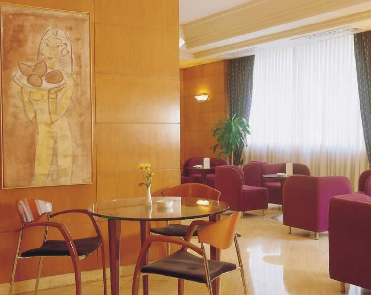 Hotel Nh Madrid Balboa Interior foto