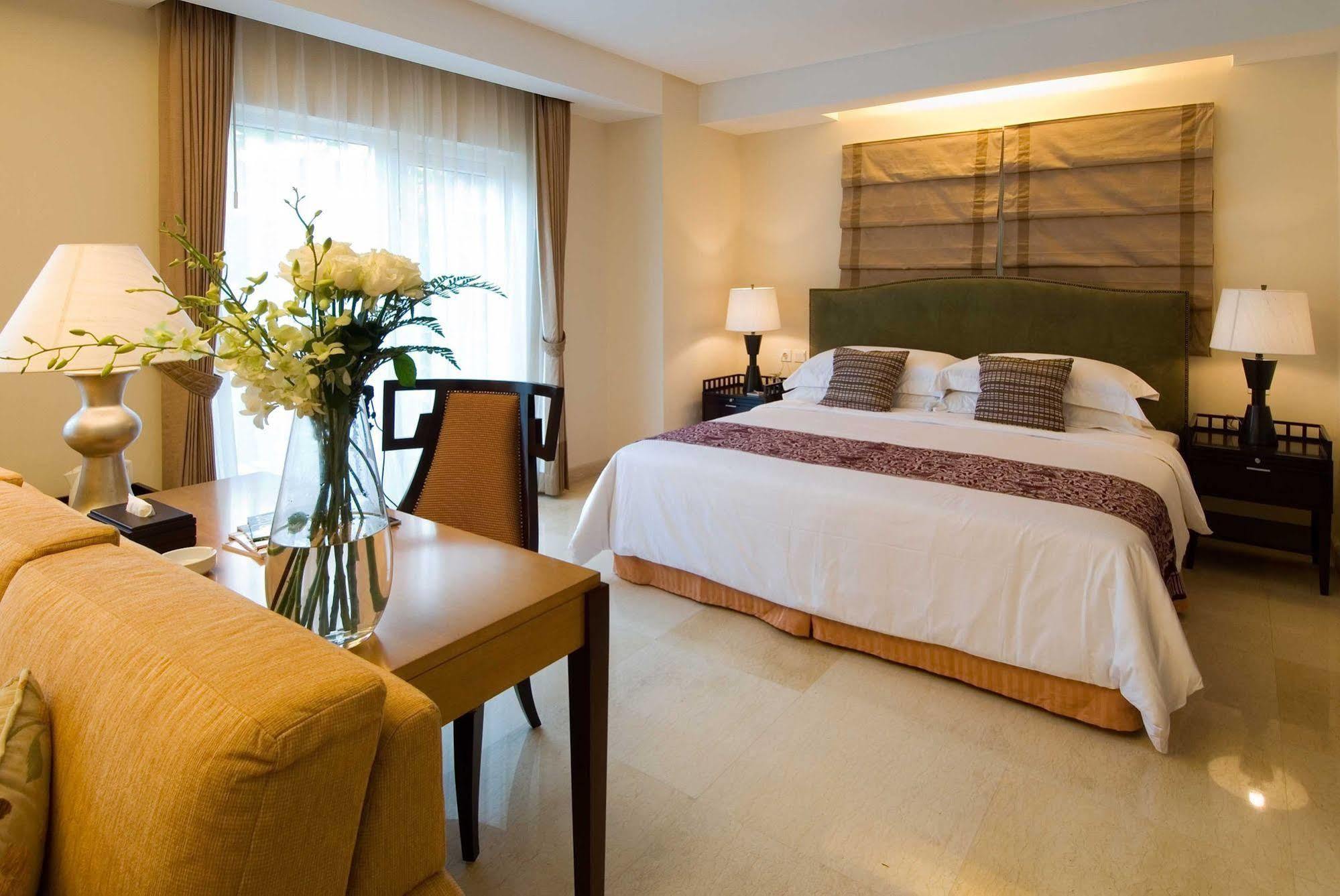 Aston Manado Hotel Zimmer foto