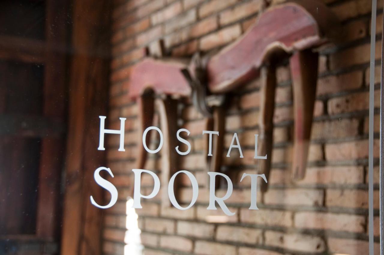 Hotel-Hostal Sport Falset Exterior foto