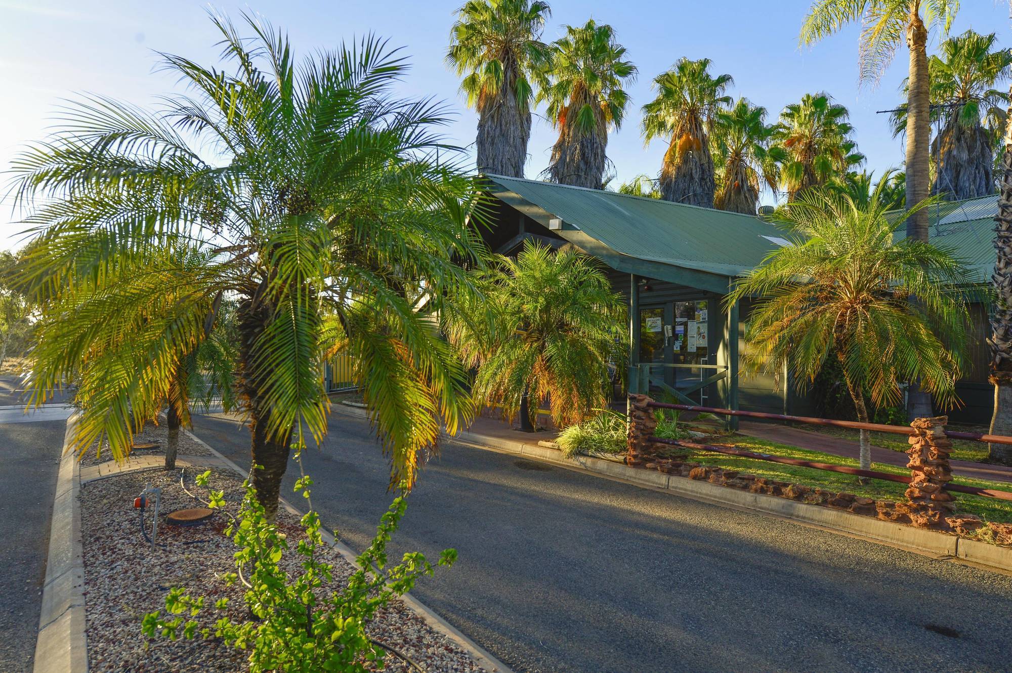 Desert Palms Alice Springs Exterior foto