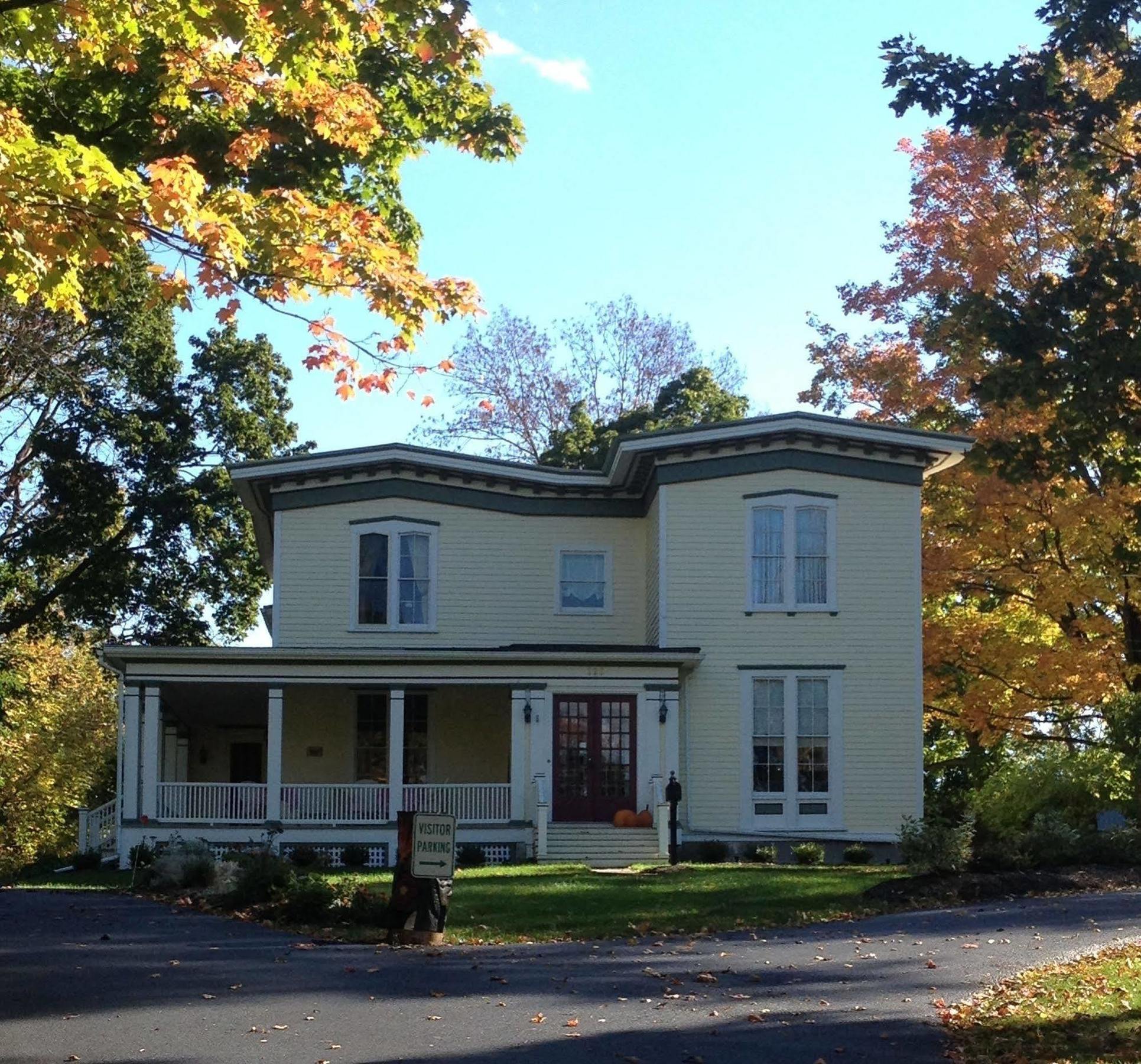 Finger Lakes Bed And Breakfast Penn Yan Exterior foto