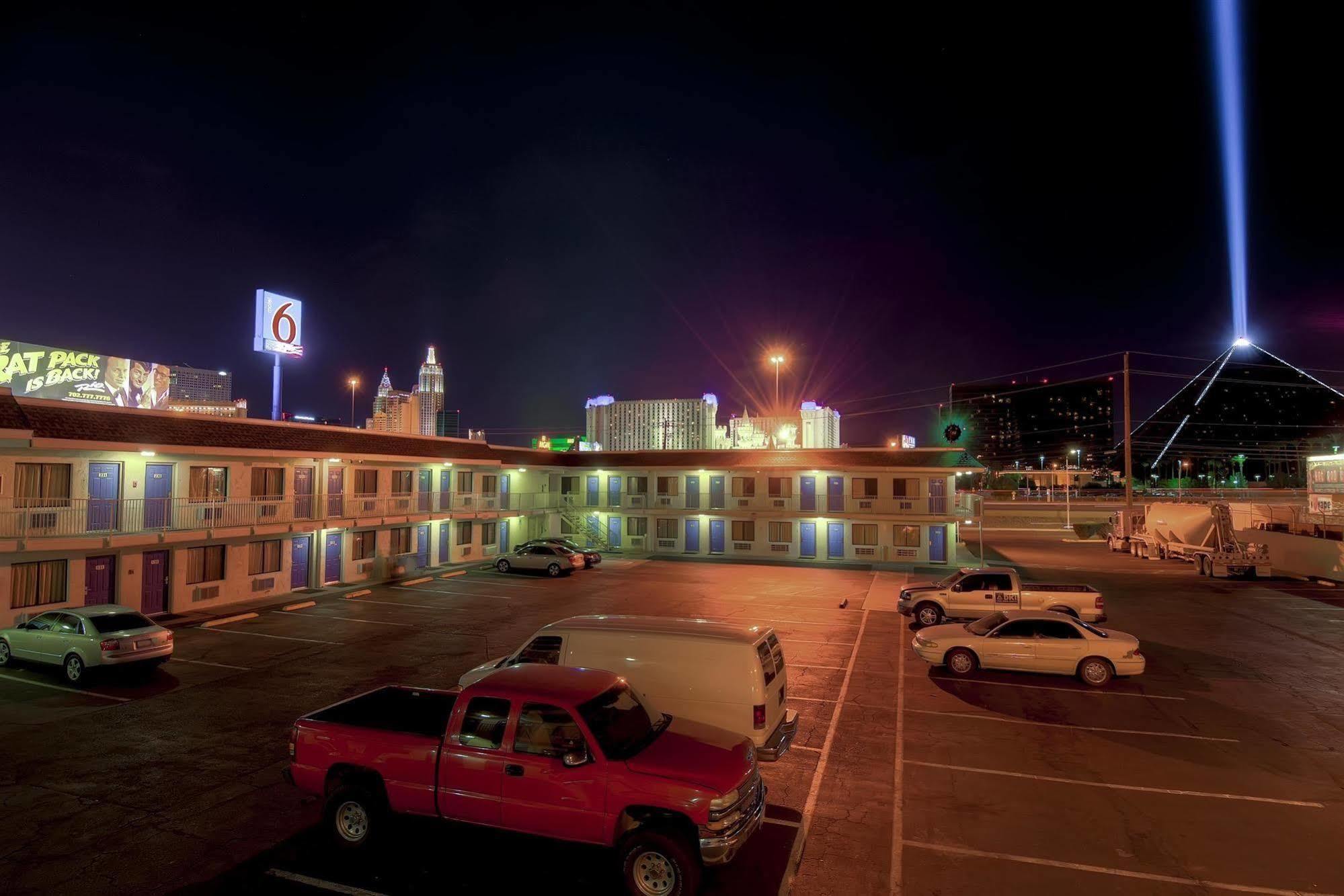 Motel 6-Las Vegas, NV - I-15 Stadium Exterior foto