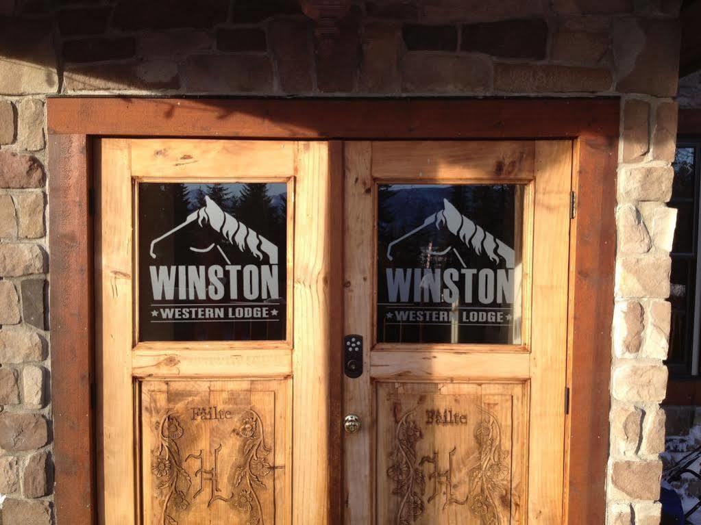 Winston Lodge Golden Exterior foto