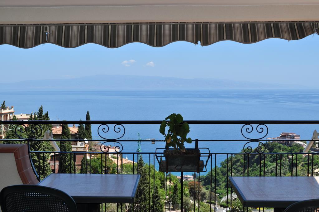 Hotel Condor Taormina Exterior foto